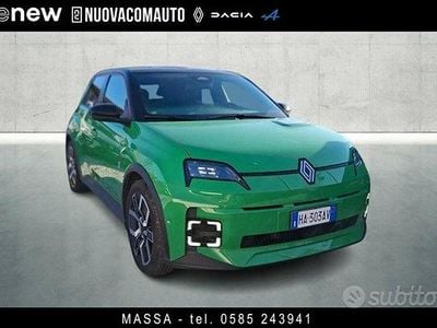 Nuova Renault R5 Komfort 110 kW (150 CV) 2025 Nero Utilitaria