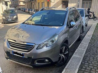 Usata Peugeot 2008 S 92 CV (67 kW) 2015 SUV