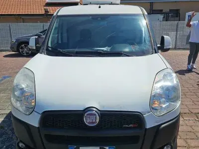 Usata Fiat Doblò Dynamic 90 CV (66 kW) 2010 Monovolume