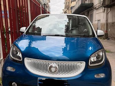 Usata Smart ForFour 71 CV (52 kW) 2015 Blu Utilitaria