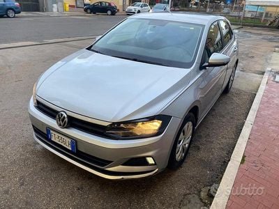 Grigio Usata 2019 VW Polo Berlina | 15.000 € (Buon prezzo)