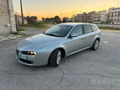 Usata Alfa Romeo 159 150 CV (110 kW) 2008 Grigio Station wagon