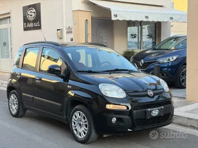 Usata Fiat Panda Easy 69 CV (50 kW) 2015 Nero Utilitaria
