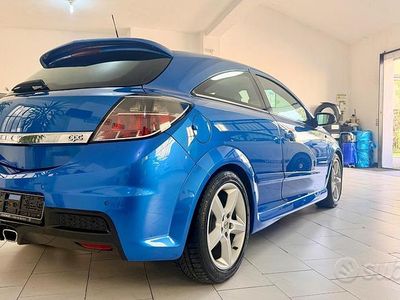 Usata Opel Astra OPC 240 CV (176 kW) 2007 Blu Coupé