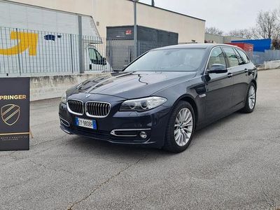 Usata BMW 525 Luxury Line 217 CV (159 kW) 2014 Grigio Station wagon
