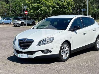 Usata Lancia Delta Gold 120 CV (88 kW) 2013 Bianco Utilitaria