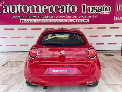Usata Alfa Romeo MiTo Distinctive 85 CV (62 kW) 2015 Rosso Utilitaria