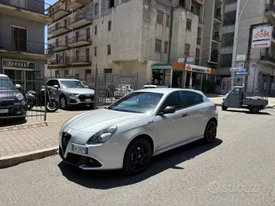 Usata Alfa Romeo Giulietta Tech Edition 120 CV (88 kW) 2019 Other Utilitaria