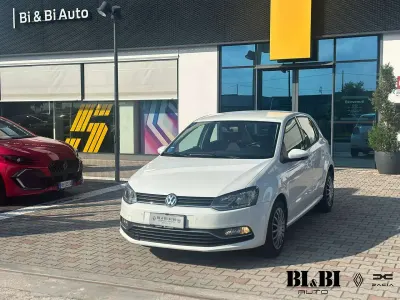 Usata VW Polo Comfortline 90 CV (66 kW) 2015 Bianco Berlina