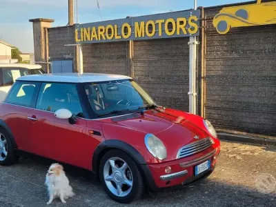 Usata Mini Cooper 116 CV (85 kW) 2003 Rosso Utilitaria