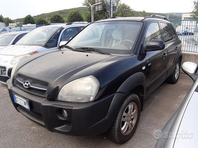 Second-hand Hyundai Tucson Dynamiq 140 CP (102 kW) 2007 Negru SUV