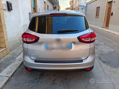 Usata Ford C-MAX 120 CV (88 kW) 2016 Grigio Monovolume