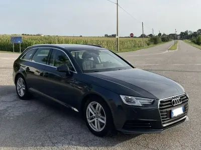 Usata Audi A4 Ambiente 150 CV (110 kW) 2018 Grigio Station wagon