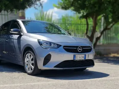 Usata Opel Corsa Elegance 75 CV (55 kW) 2021 Utilitaria