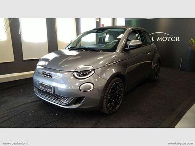 Usata Fiat 500C La Prima 42 kW (58 CV) 2021 Grigio Cabrio