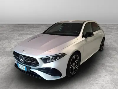 Käytetty Mercedes A200 Advanced Plus 150 HP (110 kW) 2023 Hopea Sedan