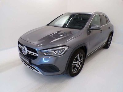 Mercedes GLA200