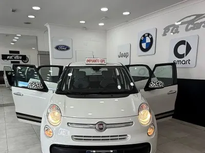 Usata Fiat 500L Lounge 120 CV (88 kW) 2016 Bianco Monovolume