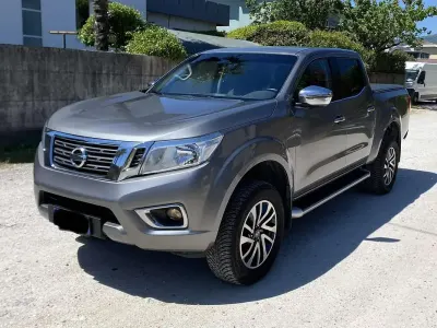 Second-hand Nissan Navara N-Connecta 190 CP (139 kW) 2017 Gri Pickup