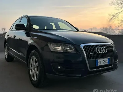 Usata Audi Q5 170 CV (125 kW) 2010 Blu SUV