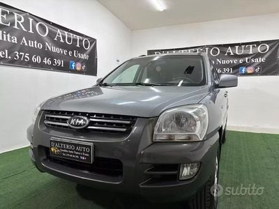 Usata Kia Sportage Active 140 CV (102 kW) 2007 Grigio SUV