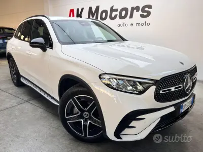 Usata Mercedes GLC220 AMG line 194 CV (142 kW) 2023 Bianco SUV
