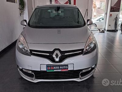 Usata Renault Scénic III 110 CV (80 kW) 2015 Grigio Monovolume