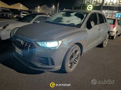Usata Audi Q3 Business 150 CV (110 kW) 2019 Grigio scuro metallizzato SUV