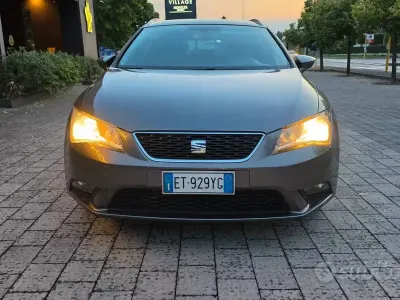 Usata Seat Leon Style 105 CV (77 kW) 2014 Grigio Station wagon