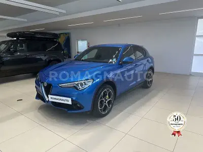 Usata Alfa Romeo Stelvio Veloce 209 CV (153 kW) 2019 Blu/azzurro SUV