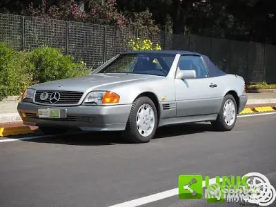 Usata Mercedes SL300 231 CV (169 kW) 1992 Argento Cabrio
