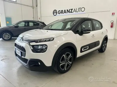 Usata Citroën C3 Feel 102 CV (75 kW) 2022 Bianco Utilitaria