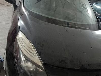 Nero Usata 2012 Renault Scénic III Monovolume | 1500 €