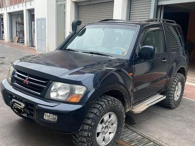 Usata Mitsubishi Pajero 2002 Blu SUV