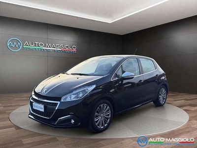 Nero Usata 2019 Peugeot 208 Allure Utilitaria | 9500 € (Buon prezzo)