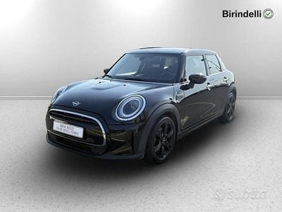 Usata Mini Cooper Business 136 CV (100 kW) 2021 Midnight black metallizzato Utilitaria