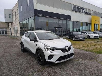 Usata Renault Captur 101 CV (74 kW) 2023 Bianco SUV