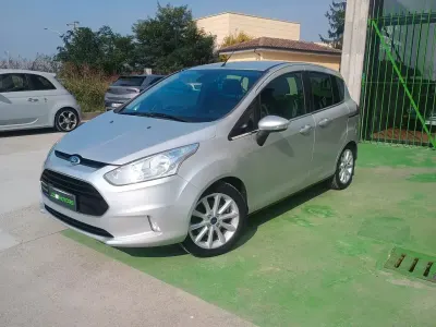 Usata Ford B-MAX 90 CV (66 kW) 2015 Argento Monovolume