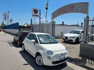 Usata Fiat 500 Lounge 75 CV (55 kW) 2008 Bianco Berlina