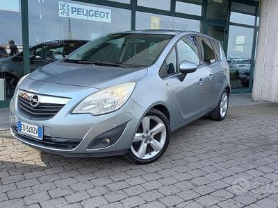 Occasion Opel Meriva Cosmo 101 ch (74 kW) 2010 Gris Monospace