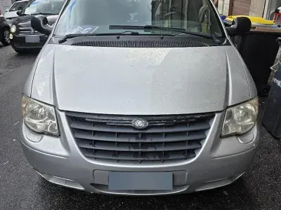 Usata Chrysler Voyager 150 CV (110 kW) 2004 Monovolume