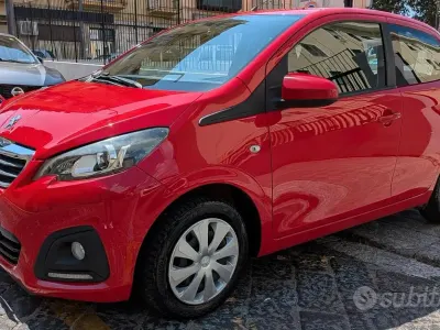 Usata Peugeot 108 Active 69 CV (50 kW) 2015 Rosso Berlina