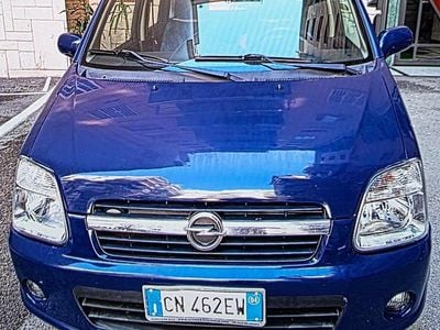 Opel Agila