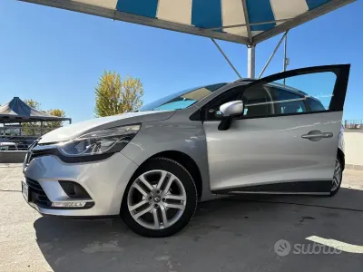 Usata Renault Clio Life 75 CV (55 kW) 2018 Grigio Station wagon