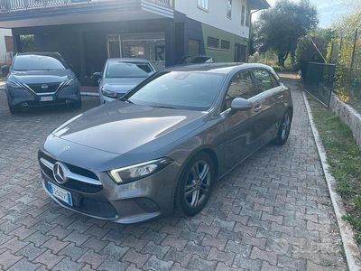 Usata Mercedes A180 Business 2018 Grigio Berlina