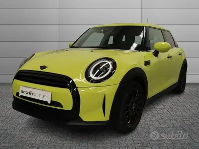 Usata Mini Cooper 136 CV (100 kW) 2023 Giallo Utilitaria
