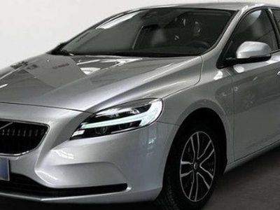 Brugt Volvo V40 Momentum 120 HK (88 kW) 2019 Grå Sedan
