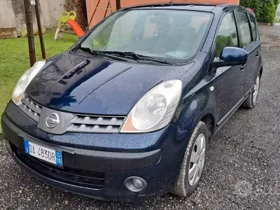 Używany Nissan Note Acenta 86 KM (63 kW) 2006 Niebieski Hatchback