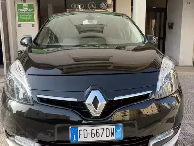 Usata Renault Scénic III LIMITED 110 CV (80 kW) 2016 Nero Monovolume