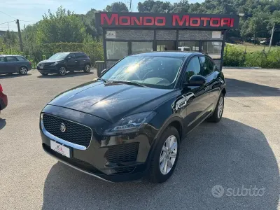 Usado Jaguar E-Pace 150 CV (110 kW) 2019 Negro SUV